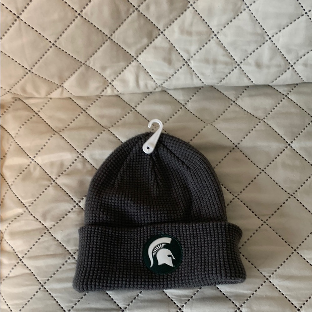 Columbia Gray Knit Hat with Embroidered Logo